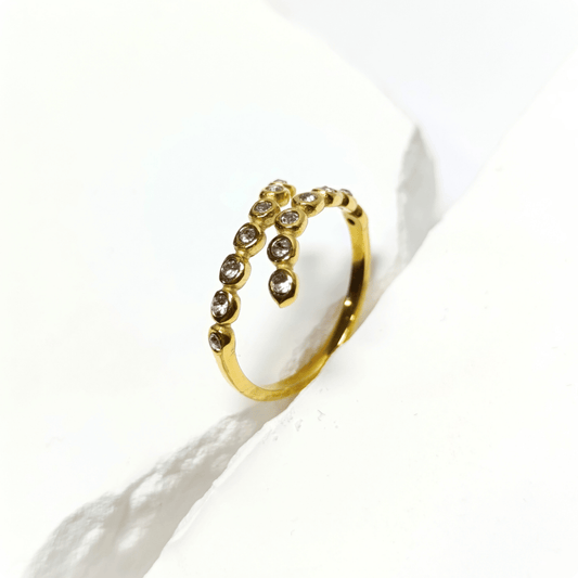 ANILLO ESPIRAL RADIANTE CRISTALES DE LUZ