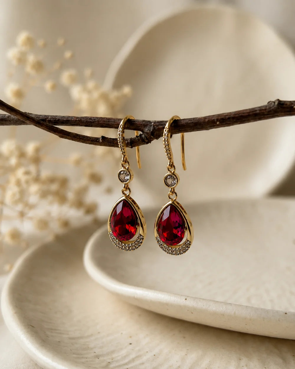 Pendientes Escarlata de Zirconio